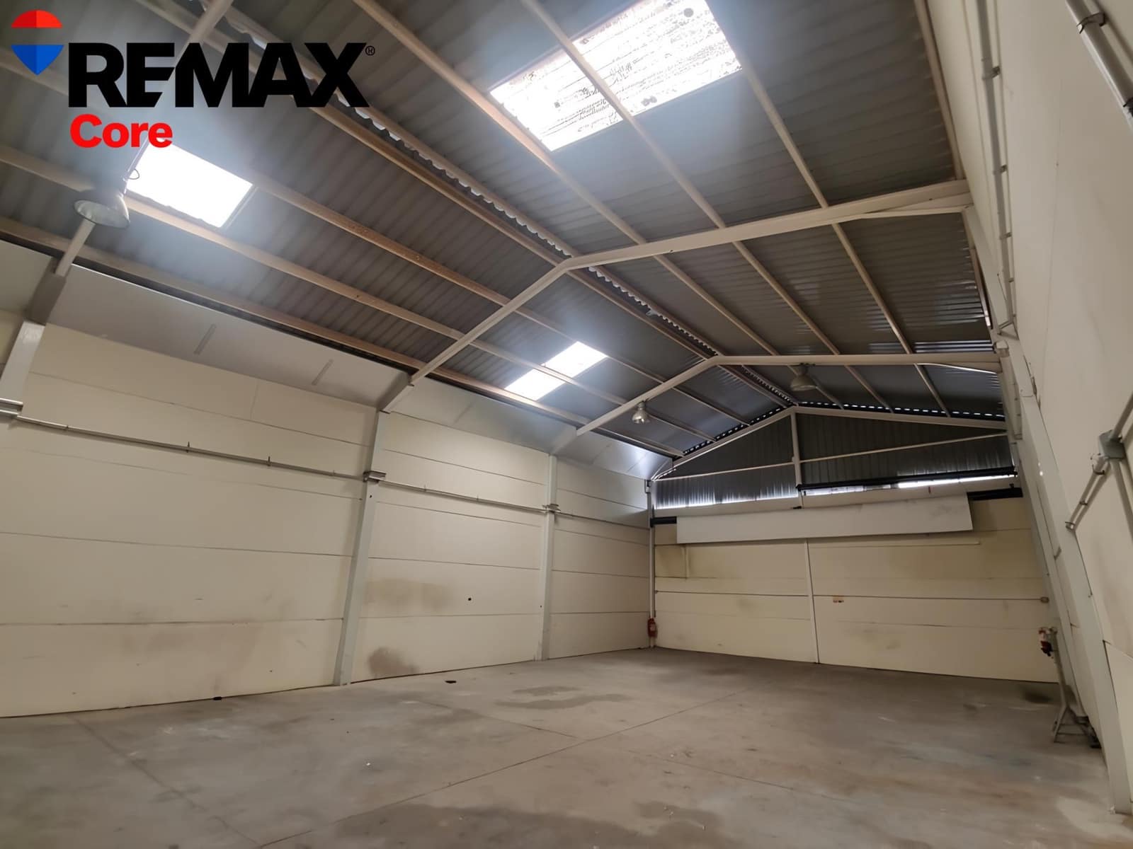 Virksomhed til salg i Badajoz by - € 479.000 (Ref: 9625577)