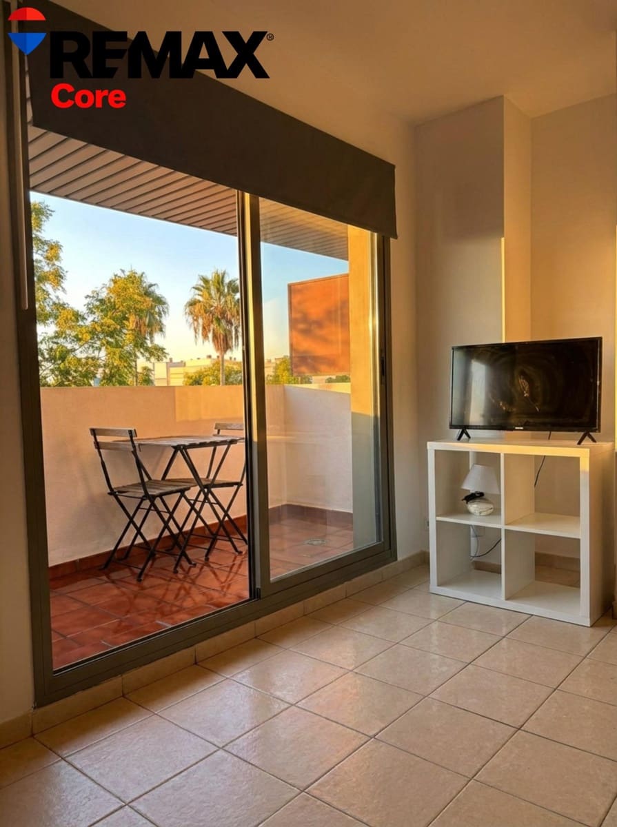 1 slaapkamer Flat te koop in El Puerto de Santa Maria met zwembad - € 135.000 (Ref: 9627510)