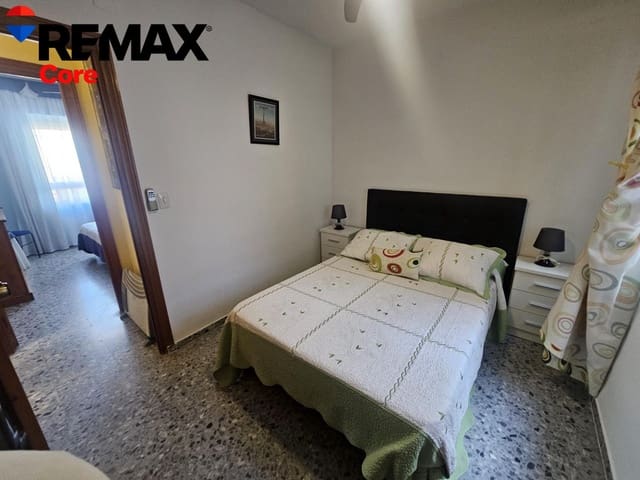 Piso de 4 habitaciones en Sierra de Fuentes en venta - 132.000 € (Ref: 9629981)