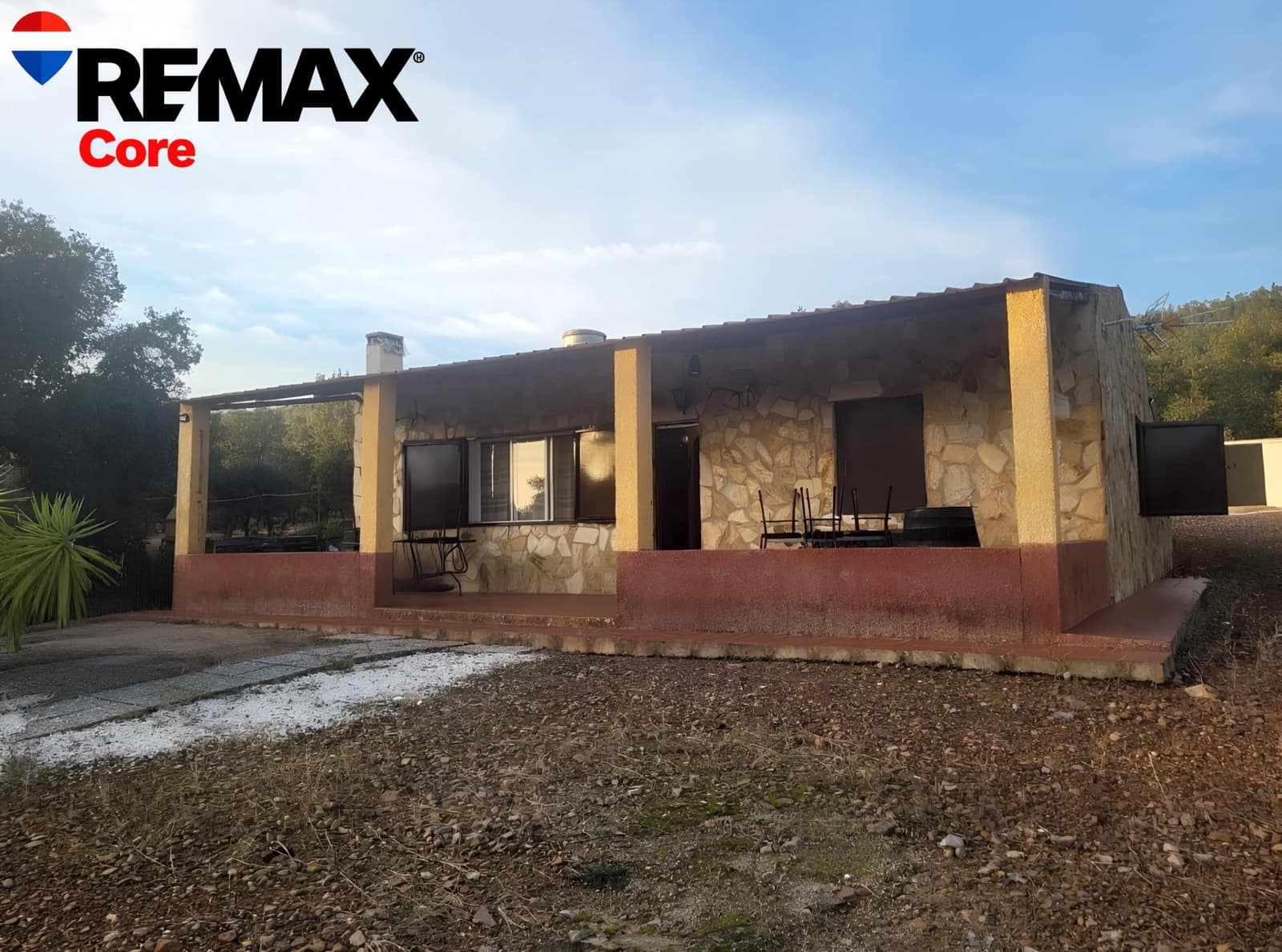 Undeveloped Land for sale in La Roca de la Sierra - € 600,000 (Ref: 9629982)