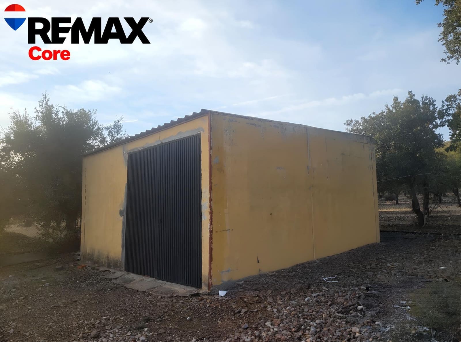 Undeveloped Land for sale in La Roca de la Sierra - € 600,000 (Ref: 9629982)