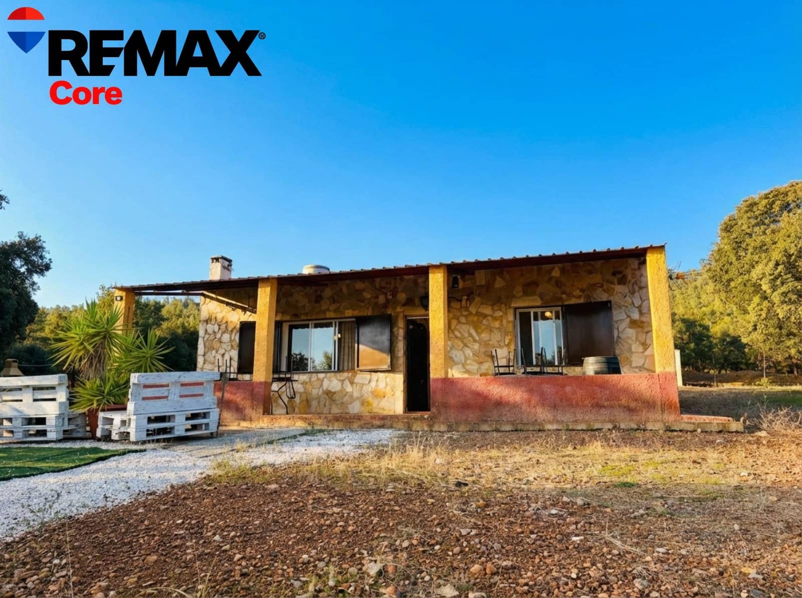 Undeveloped Land for sale in La Roca de la Sierra - € 600,000 (Ref: 9629982)