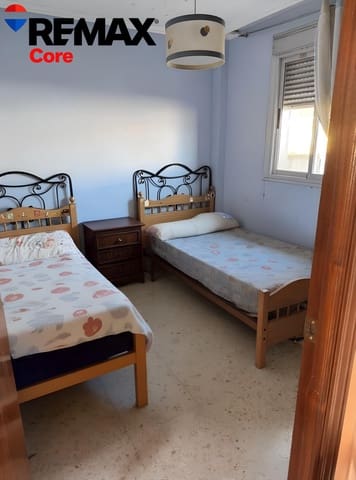 4 makuuhuone Maalaistalo myytävänä paikassa Barbaño, Montijo mukana 
autotalli - 95 000 € (Ref: 9648128)