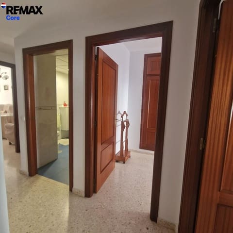 3 sovrum Lägenhet till salu i Badajoz stad - 150 000 € (Ref: 9659439)