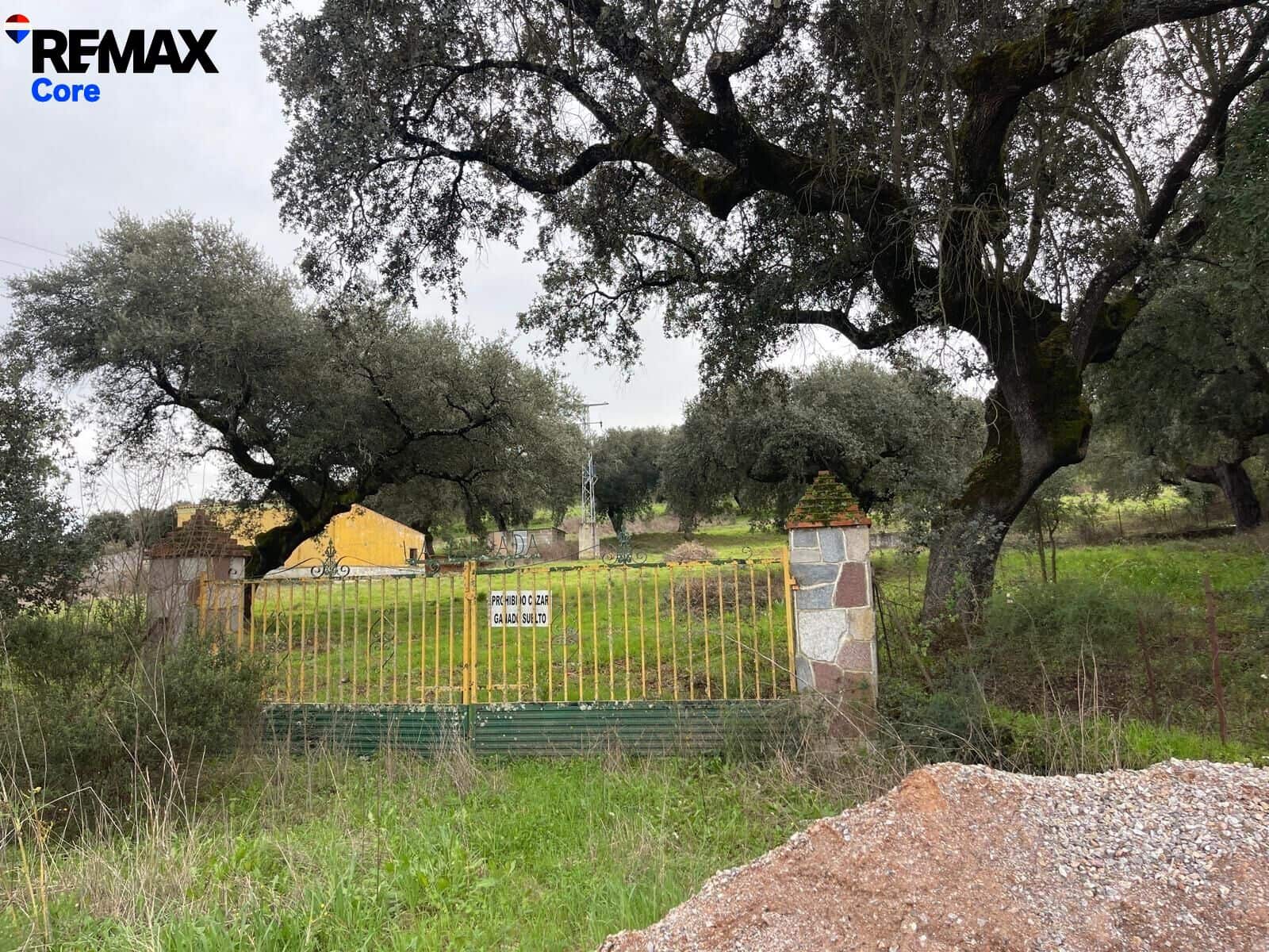 Ubebygd land til salgs i Jerez de los Caballeros - € 370 000 (Ref: 9659440)