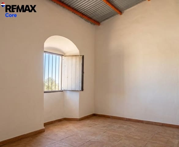 Rakentamaton maa myytävänä paikassa Montánchez - 33 000 € (Ref: 9661960)