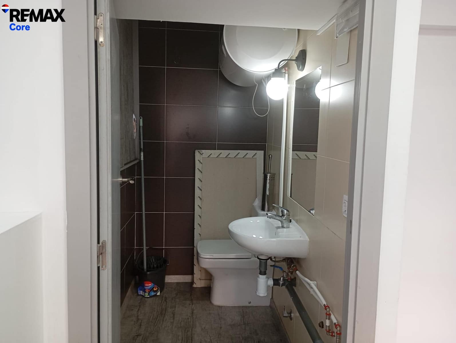 Local Comercial en Cáceres ciudad en alquiler - 450 € (Ref: 9661962)