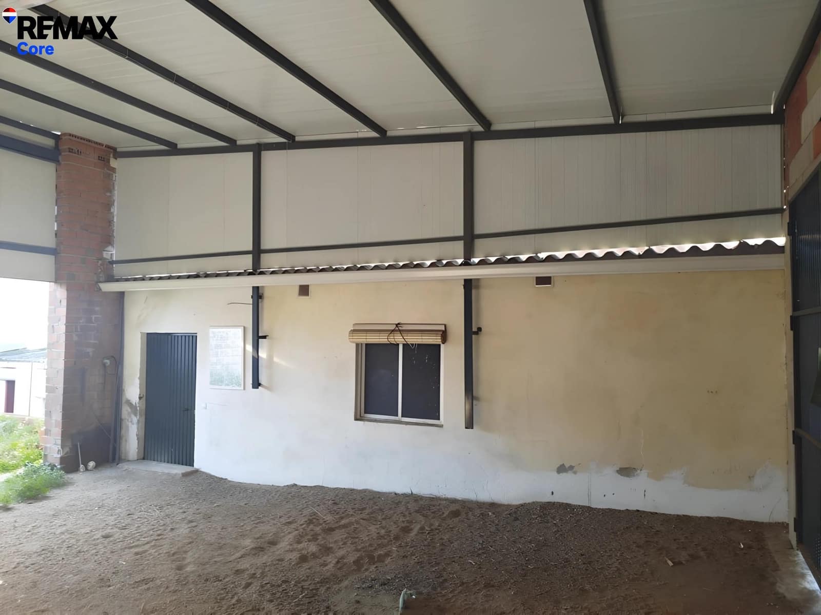 Bedrift til salgs i Esparragalejo - € 145 000 (Ref: 9661964)