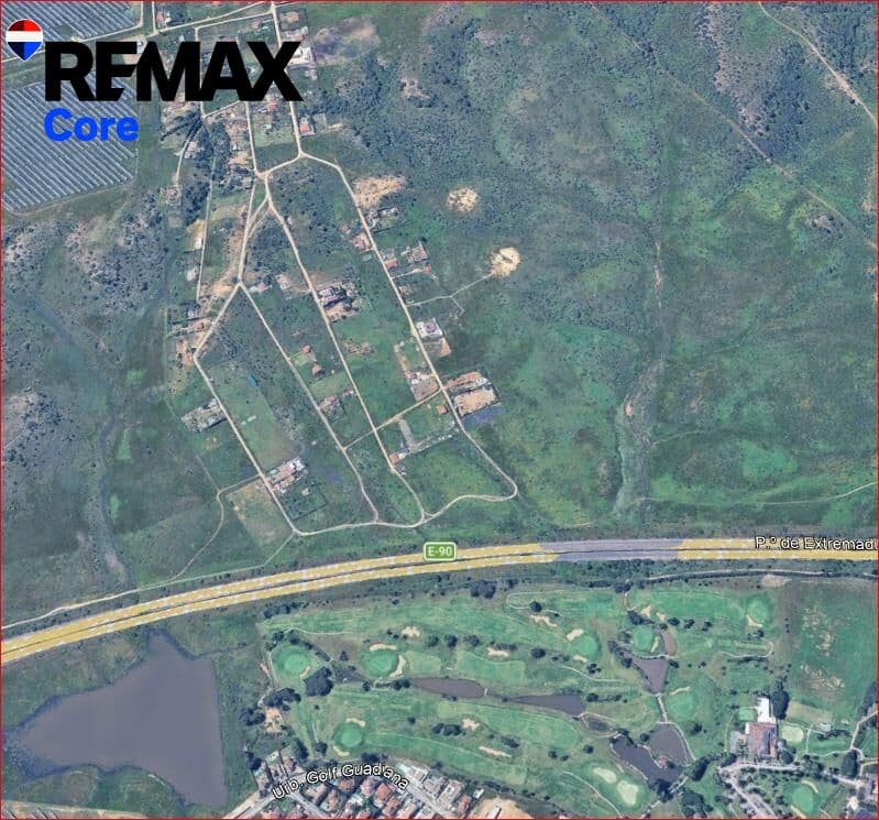 Landgrundstück zu verkaufen in Badajoz Stadt - 25.000 € (Ref: 9670645)