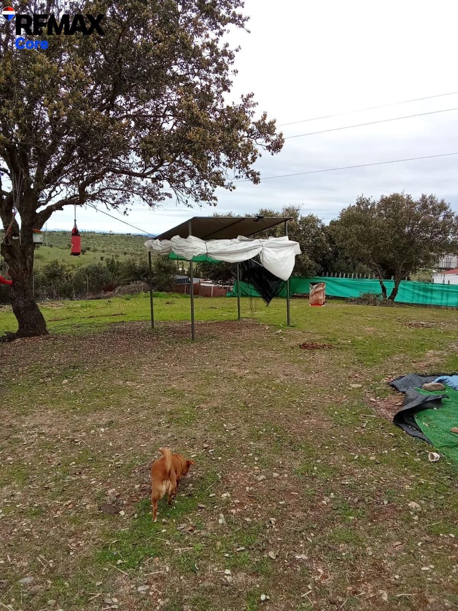 Landgrundstück zu verkaufen in Badajoz Stadt - 25.000 € (Ref: 9670645)