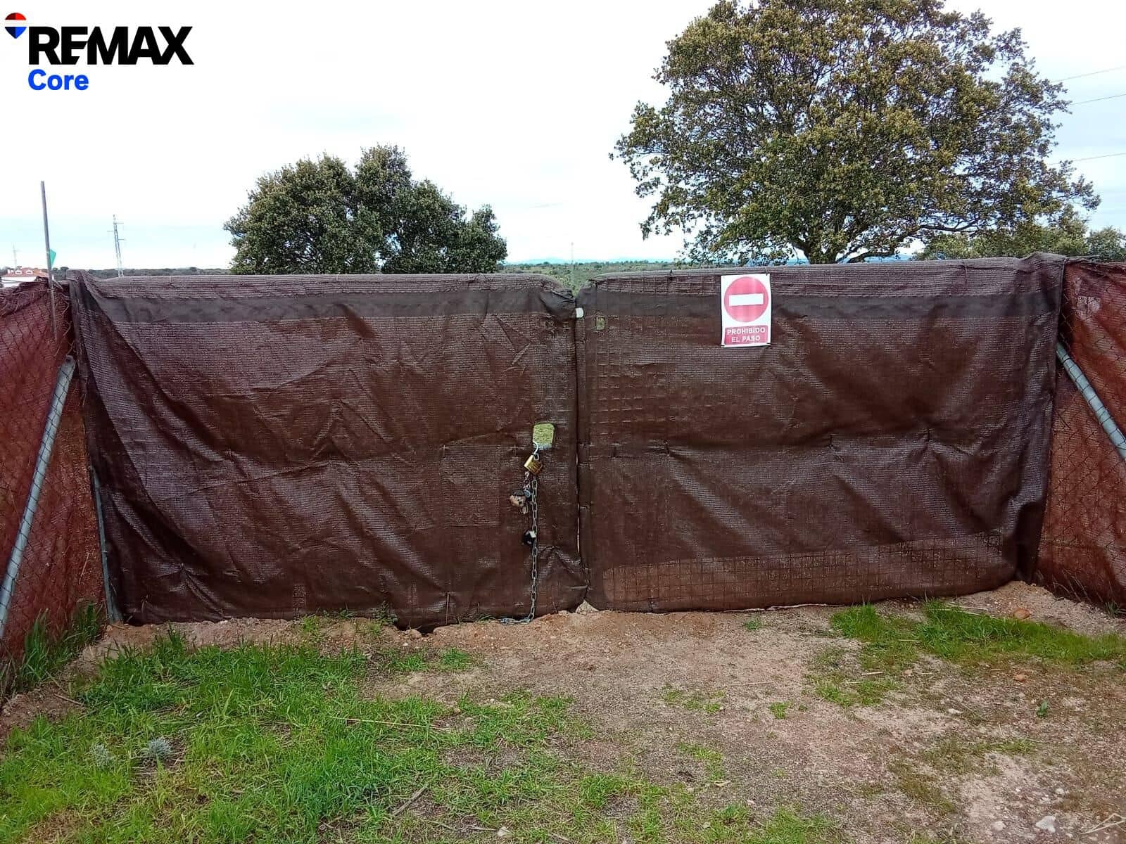 Landgrundstück zu verkaufen in Badajoz Stadt - 25.000 € (Ref: 9670645)