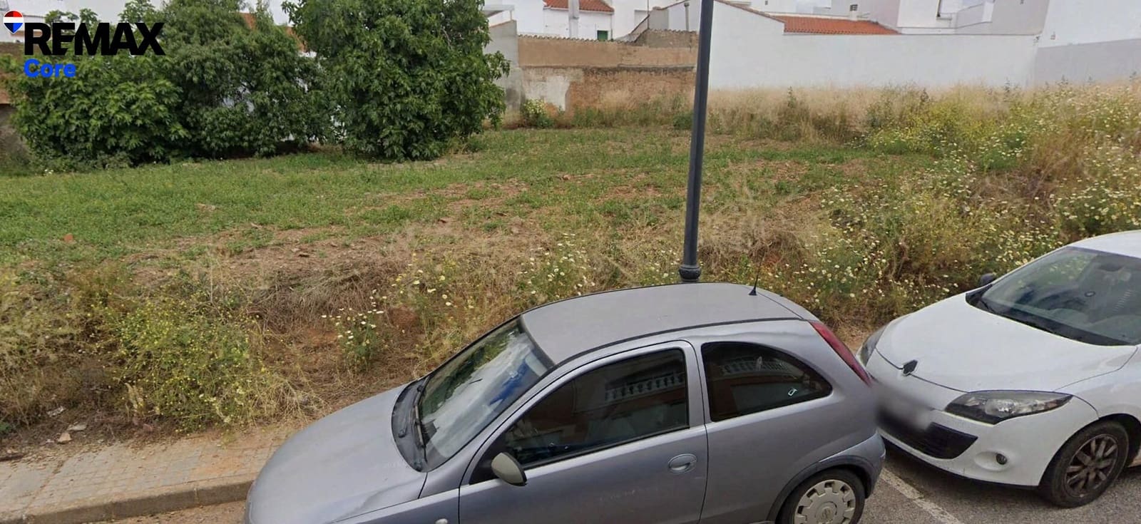 Building Plot for sale in Fuente del Maestre - € 240,000 (Ref: 9682497)