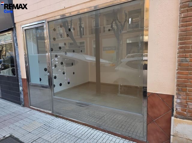 Kaupallinen myytävänä paikassa Badajoz kaupunki - 39 000 € (Ref: 9690609)