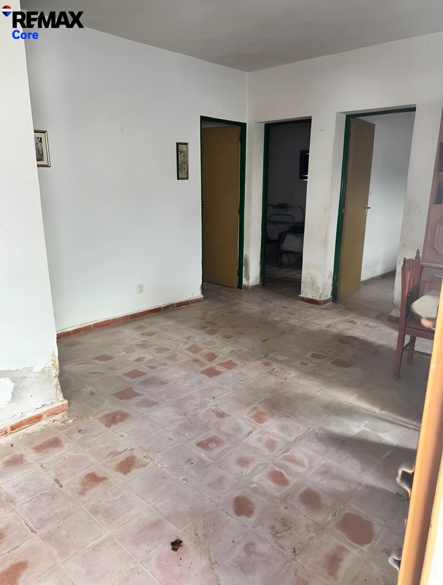 5 bedroom Semi-detached Villa for sale in Villafranco del Guadiana with garage - € 141,500 (Ref: 9701636)