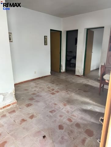 5 bedroom Semi-detached Villa for sale in Villafranco del Guadiana, Badajoz city with garage - € 141,500 (Ref: 9701636)