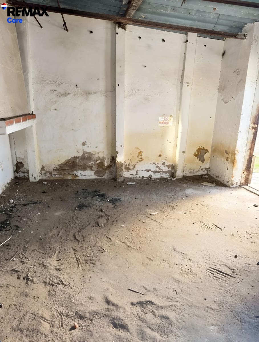 5 bedroom Semi-detached Villa for sale in Villafranco del Guadiana with garage - € 141,500 (Ref: 9701636)