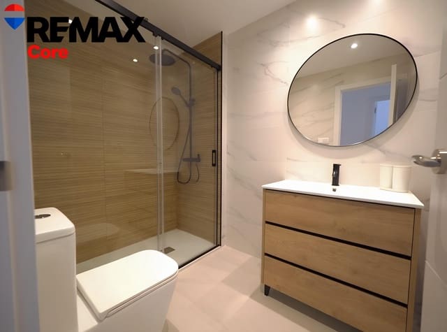 2 bedroom Apartment for holiday rental in Conil de la Frontera - € 1,050 (Ref: 9704927)