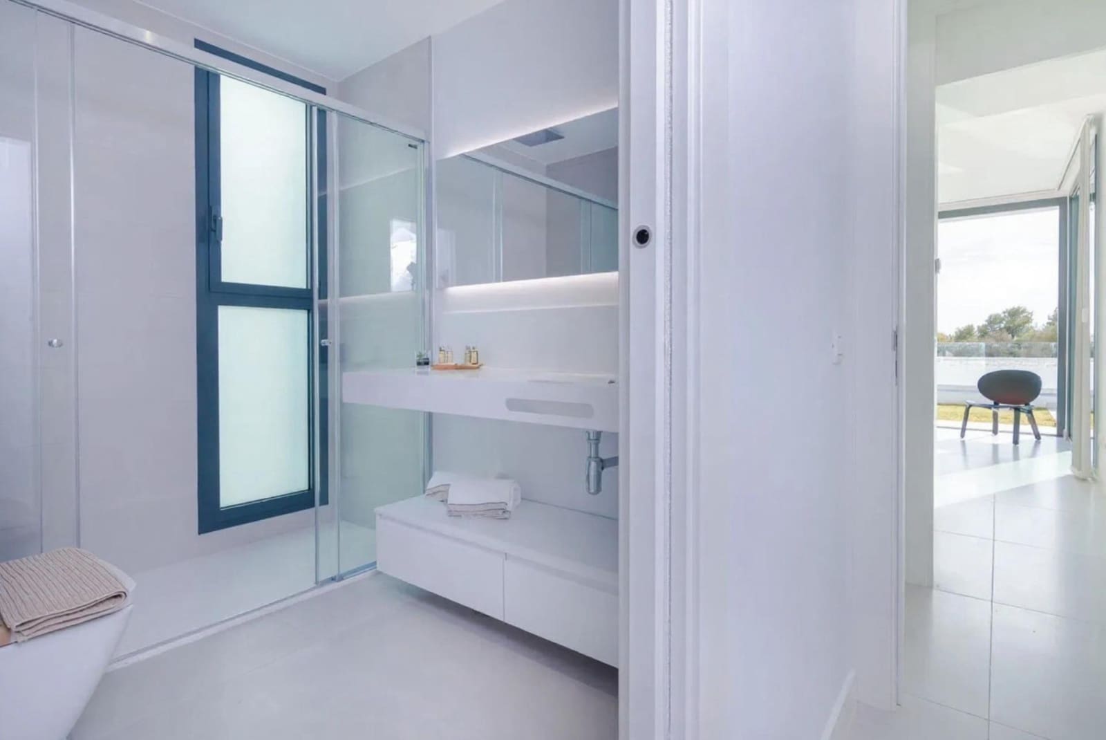 4 Zimmer Villa zu verkaufen in Sitio de Calahonda mit Pool Garage - 2.100.000 € (Ref: 9711977)