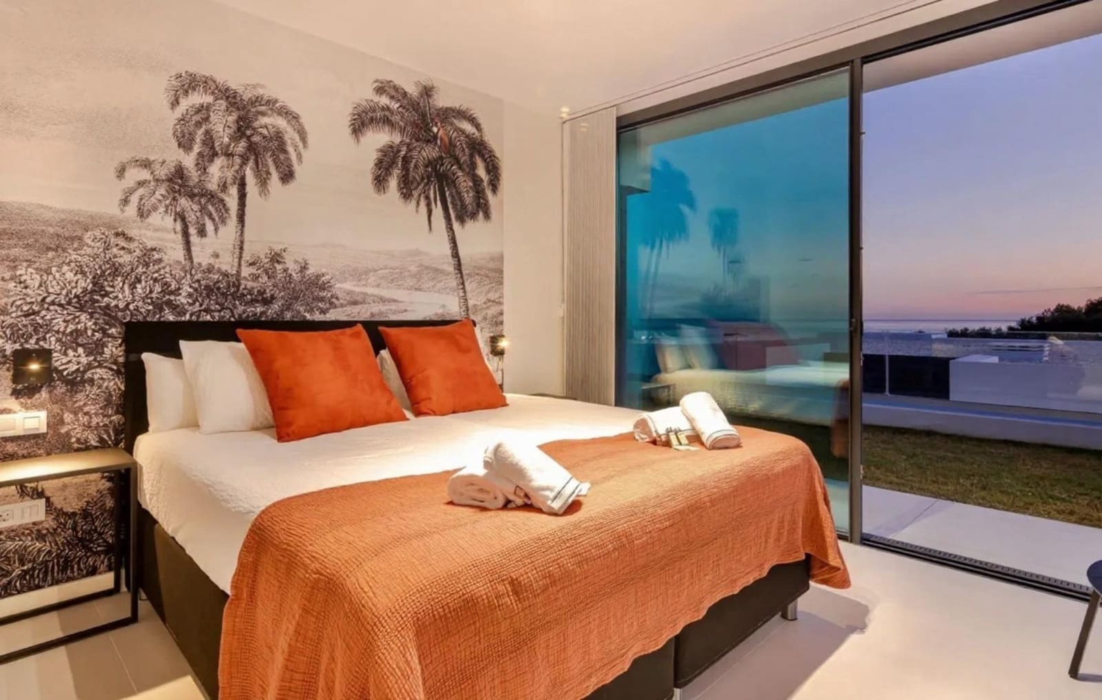 4 Zimmer Villa zu verkaufen in Sitio de Calahonda mit Pool Garage - 2.100.000 € (Ref: 9711977)