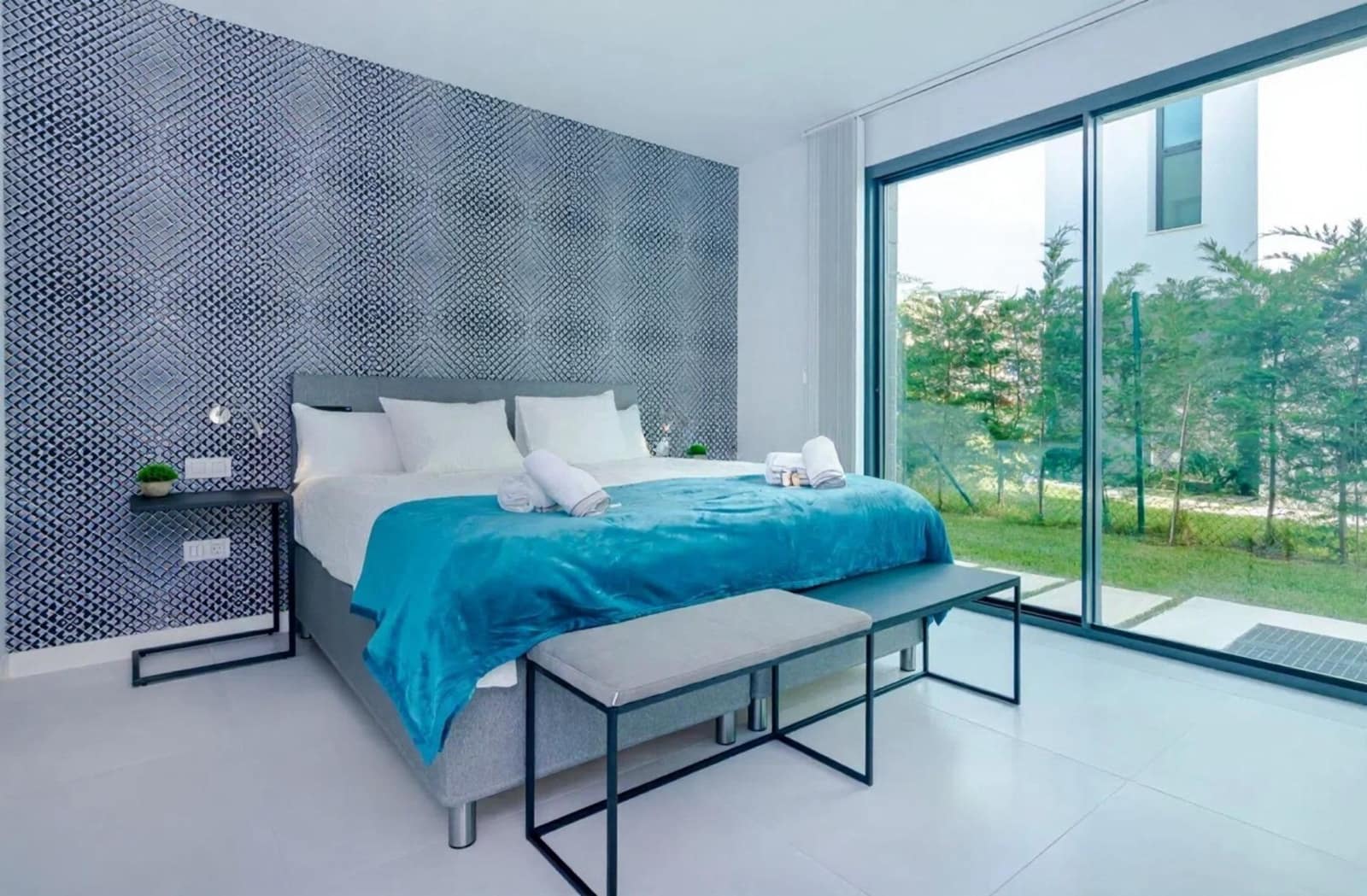 4 Zimmer Villa zu verkaufen in Sitio de Calahonda mit Pool Garage - 2.100.000 € (Ref: 9711977)