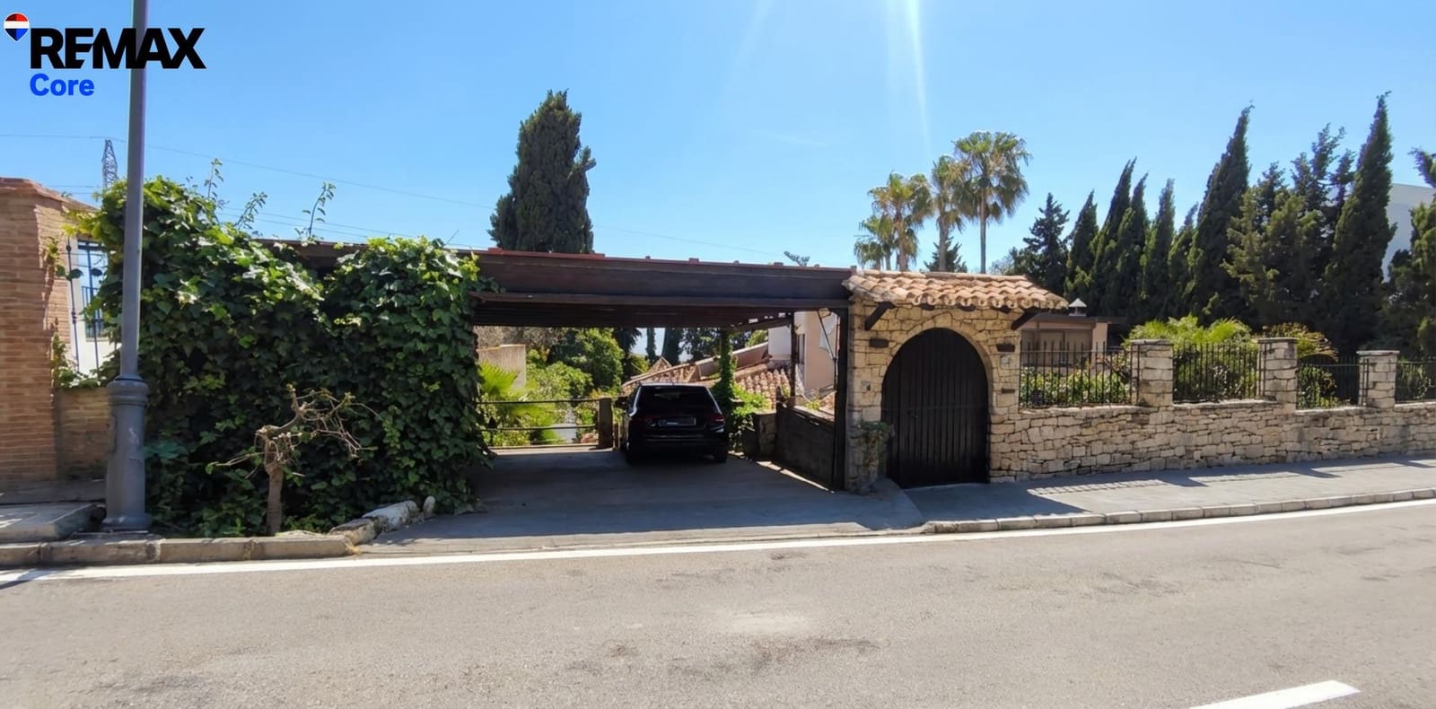 Chalet de 3 habitaciones en Río Real en venta con piscina garaje - 1.600.000 € (Ref: 9719962)