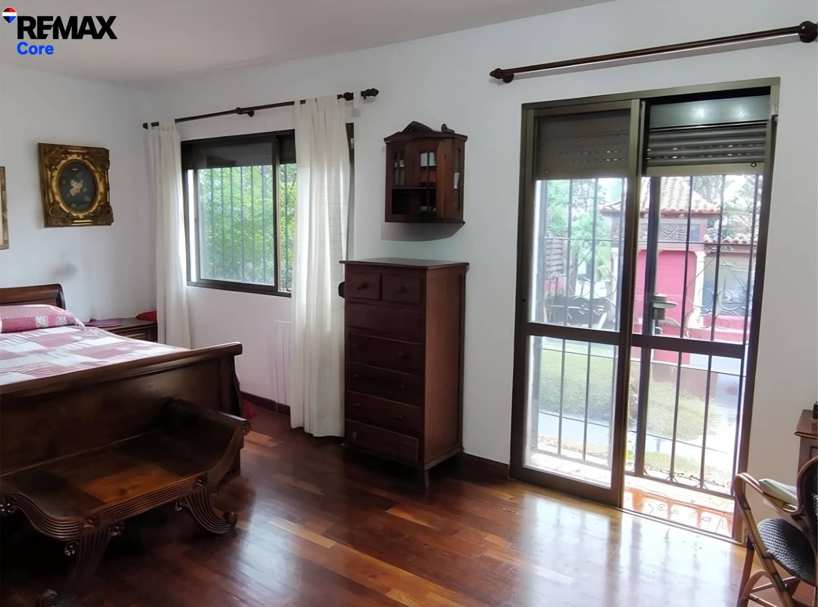 Chalet de 3 habitaciones en Río Real en venta con piscina garaje - 1.600.000 € (Ref: 9719962)