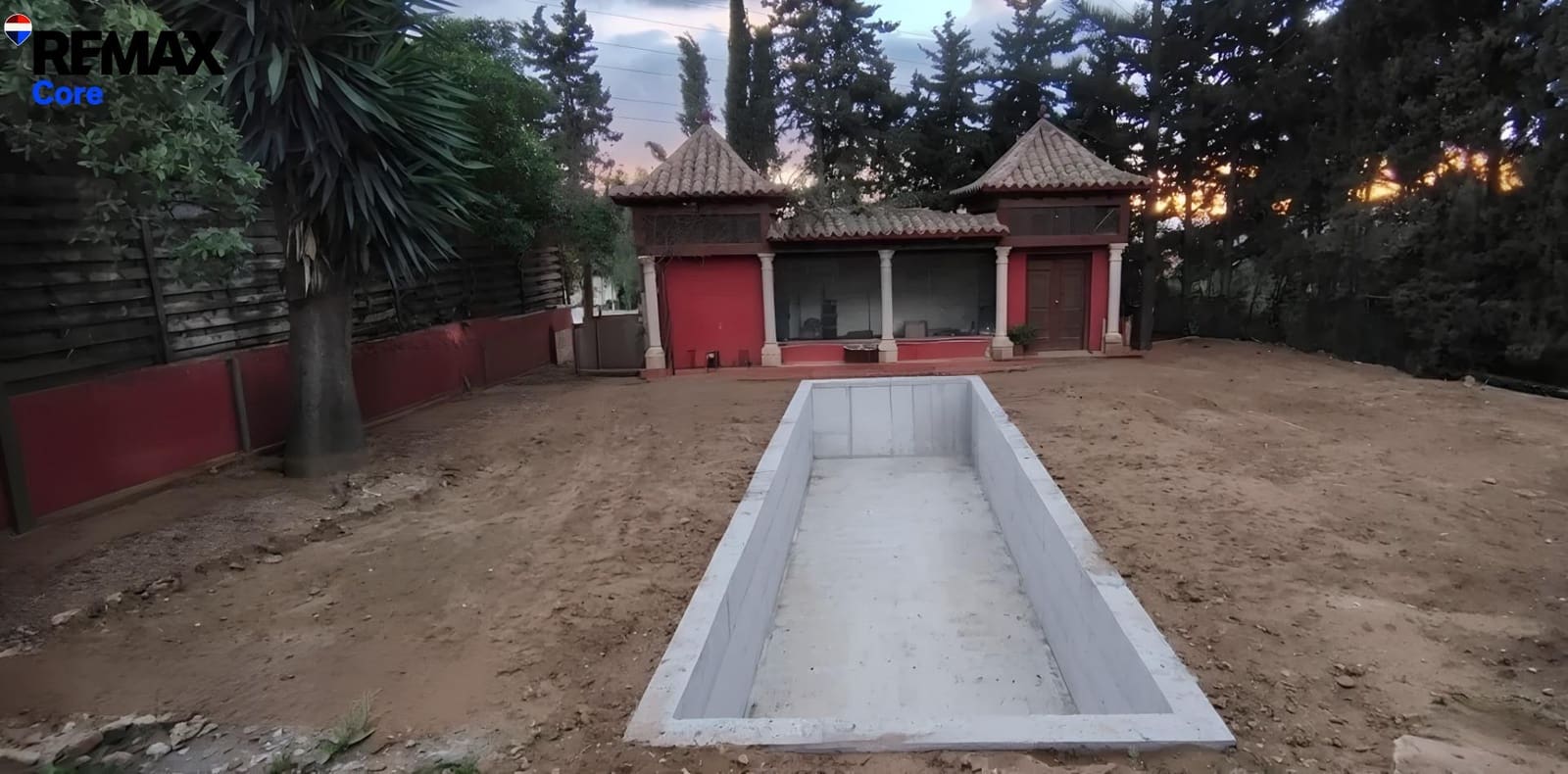 Chalet de 3 habitaciones en Río Real en venta con piscina garaje - 1.600.000 € (Ref: 9719962)