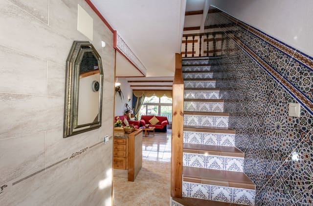 3 bedroom Townhouse for sale in Gran Vista - Olivo de Oro, Santa Pola with pool garage - € 335,000 (Ref: 9189346)