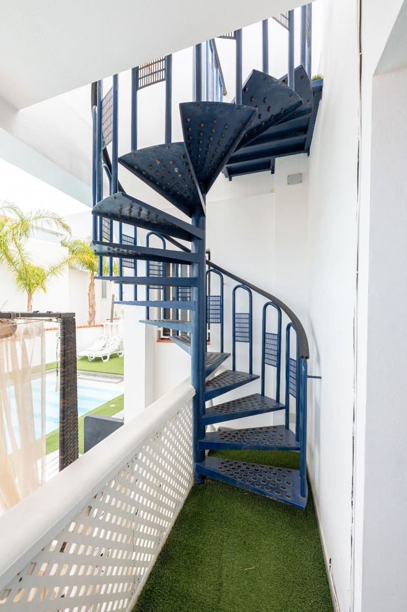 4 soveværelse Villa til salg i Golf del Sur med swimmingpool garage - € 1.100.000 (Ref: 9190523)