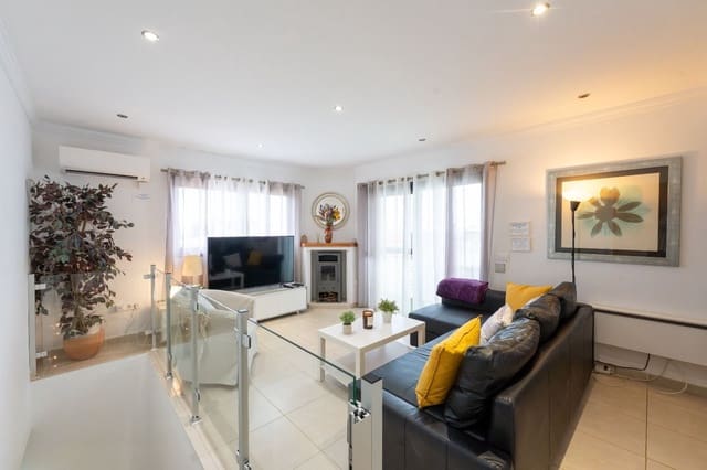 4 soveværelse Villa til salg i Golf del Sur, San Miguel de Abona med swimmingpool garage - € 1.100.000 (Ref: 9190523)