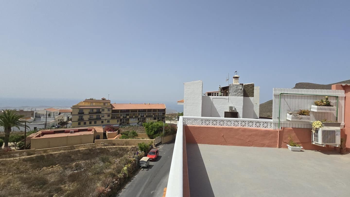 4 soveværelse Penthouse til salg i Arona - € 334.900 (Ref: 9190525)