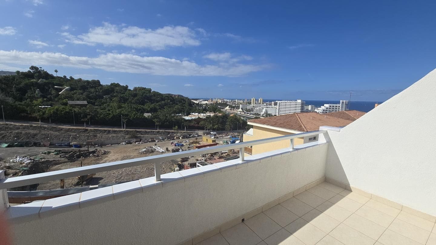 Studio til salg i Adeje med swimmingpool - € 199.000 (Ref: 9190527)