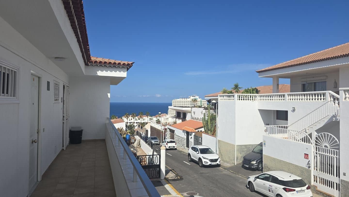 Studio til salg i Adeje med swimmingpool - € 199.000 (Ref: 9190527)