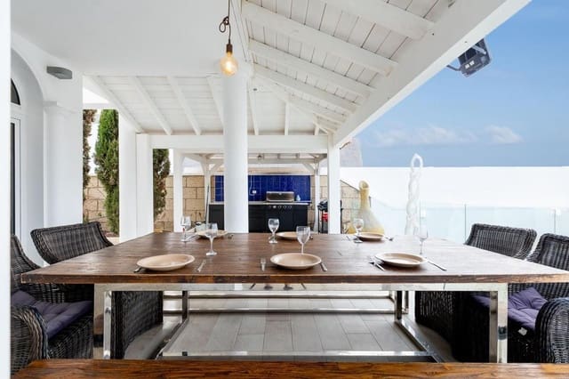 4 soveværelse Villa til salg i Playa de Fañabé Alto, Adeje med swimmingpool - € 2.125.000 (Ref: 9190536)