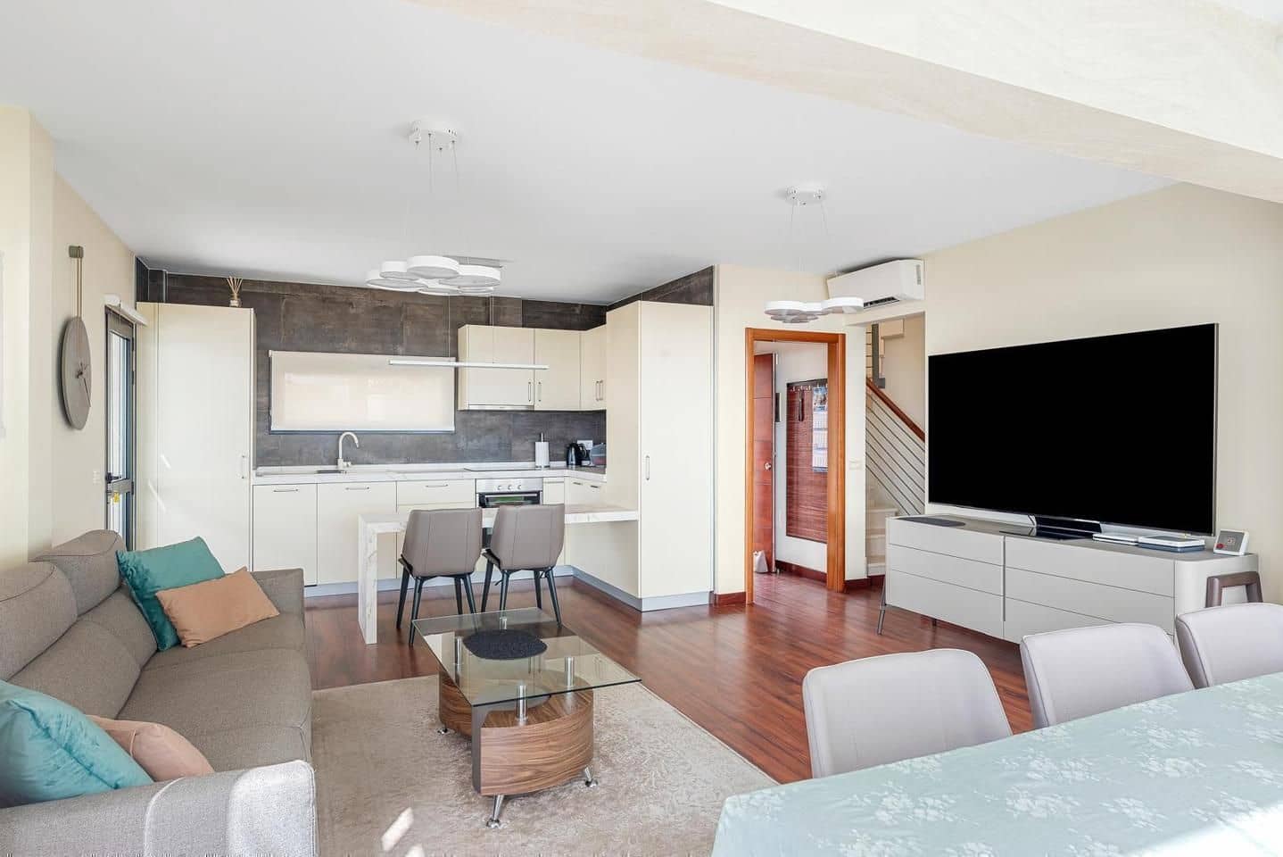 4 soveværelse Villa til salg i Adeje med swimmingpool garage - € 1.530.000 (Ref: 9190537)