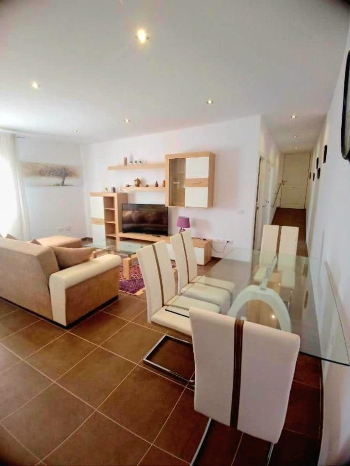 4 bedroom Villa for sale in Candelaria with pool garage - € 840,000 (Ref: 9190538)