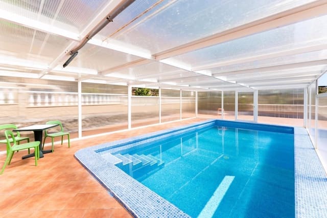 4 soveværelse Villa til salg i Candelaria med swimmingpool garage - € 840.000 (Ref: 9190538)