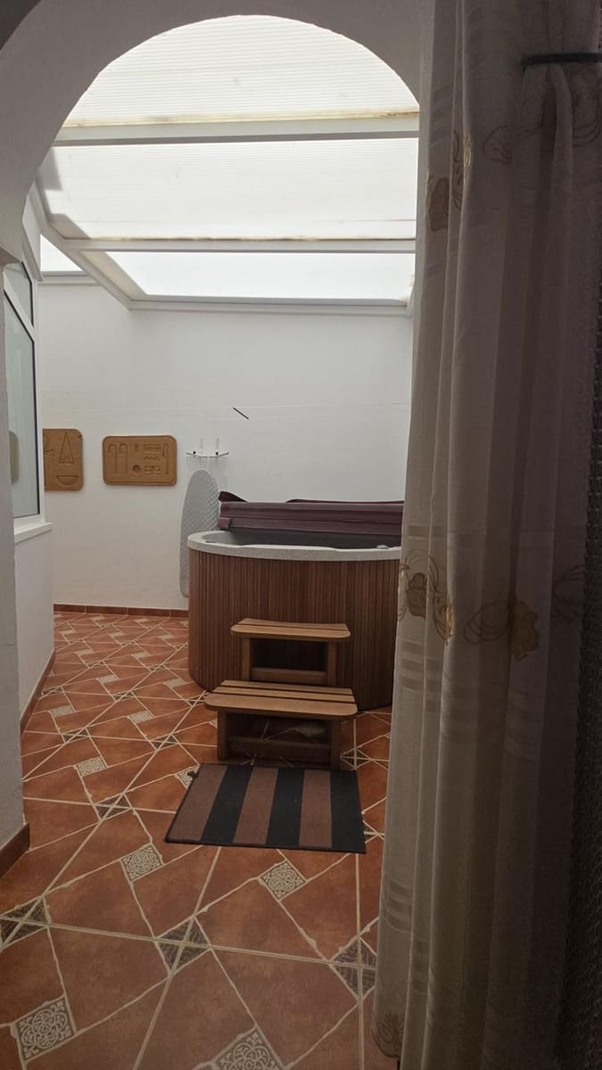 2 soveværelse Byhus til salg i Adeje med swimmingpool - € 430.000 (Ref: 9190540)