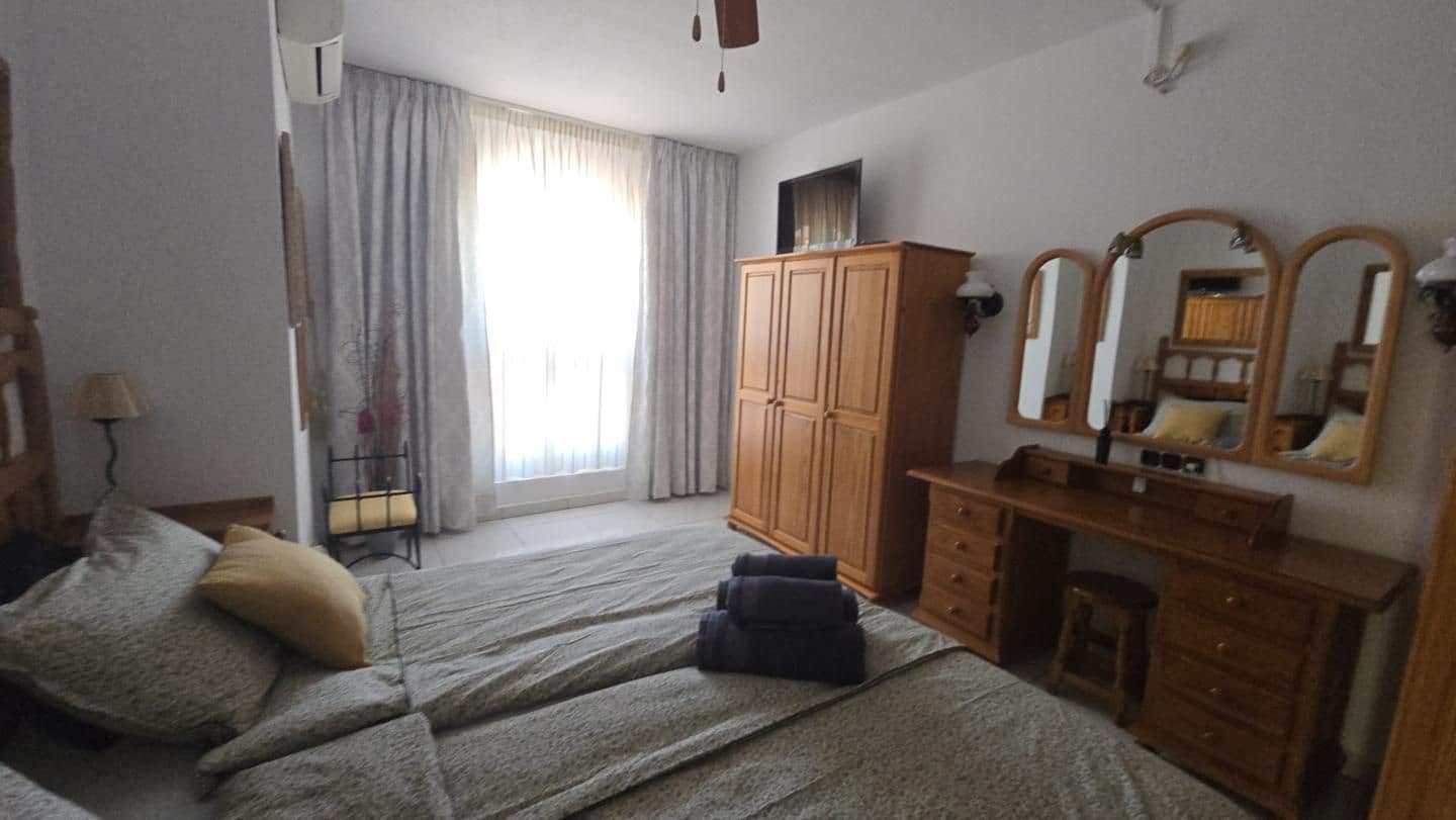 2 soveværelse Byhus til salg i Adeje med swimmingpool - € 430.000 (Ref: 9190540)