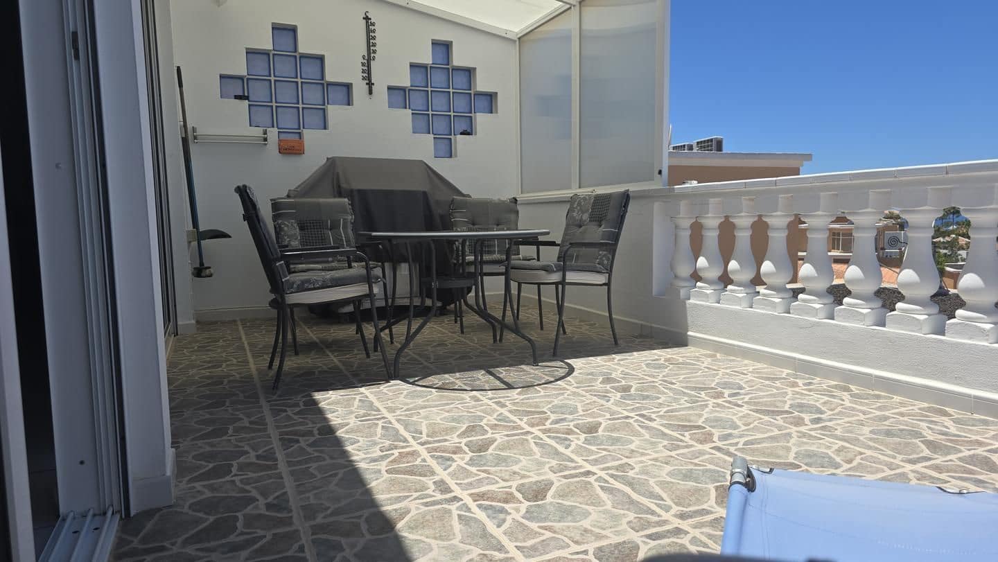 2 soveværelse Byhus til salg i Adeje med swimmingpool - € 430.000 (Ref: 9190540)