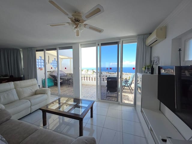 Casa de 2 habitaciones en San Eugenio Alto, Adeje en venta con piscina - 430.000 € (Ref: 9190540)