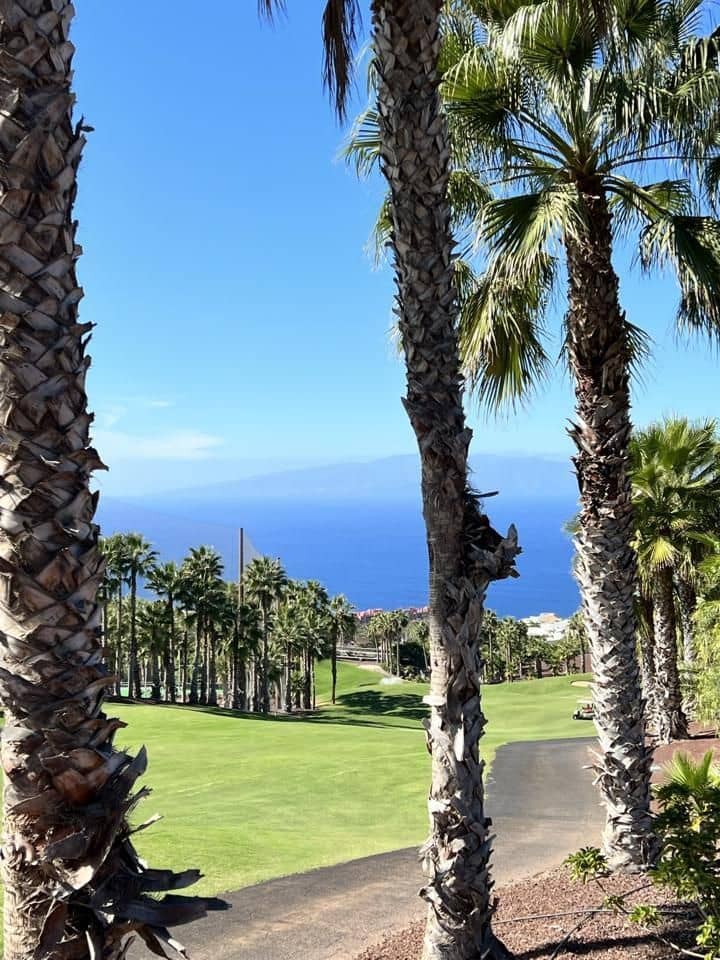 3 sypialnia Willa na sprzedaż w Guia de Isora z basenem - 3 290 000 € (Ref: 9190867)