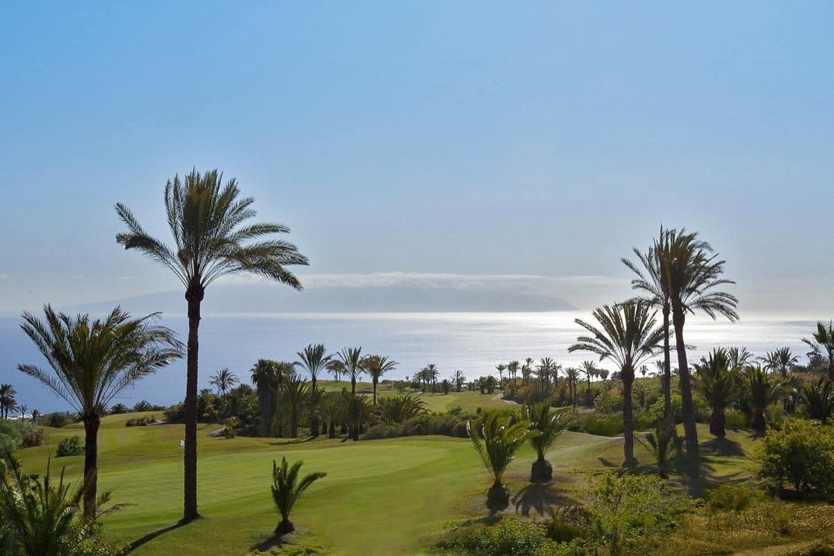 3 sypialnia Willa na sprzedaż w Guia de Isora z basenem - 3 290 000 € (Ref: 9190867)