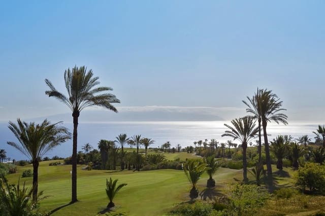 3 sypialnia Willa na sprzedaż w Guía de Isora z basenem - 3 290 000 € (Ref: 9190867)