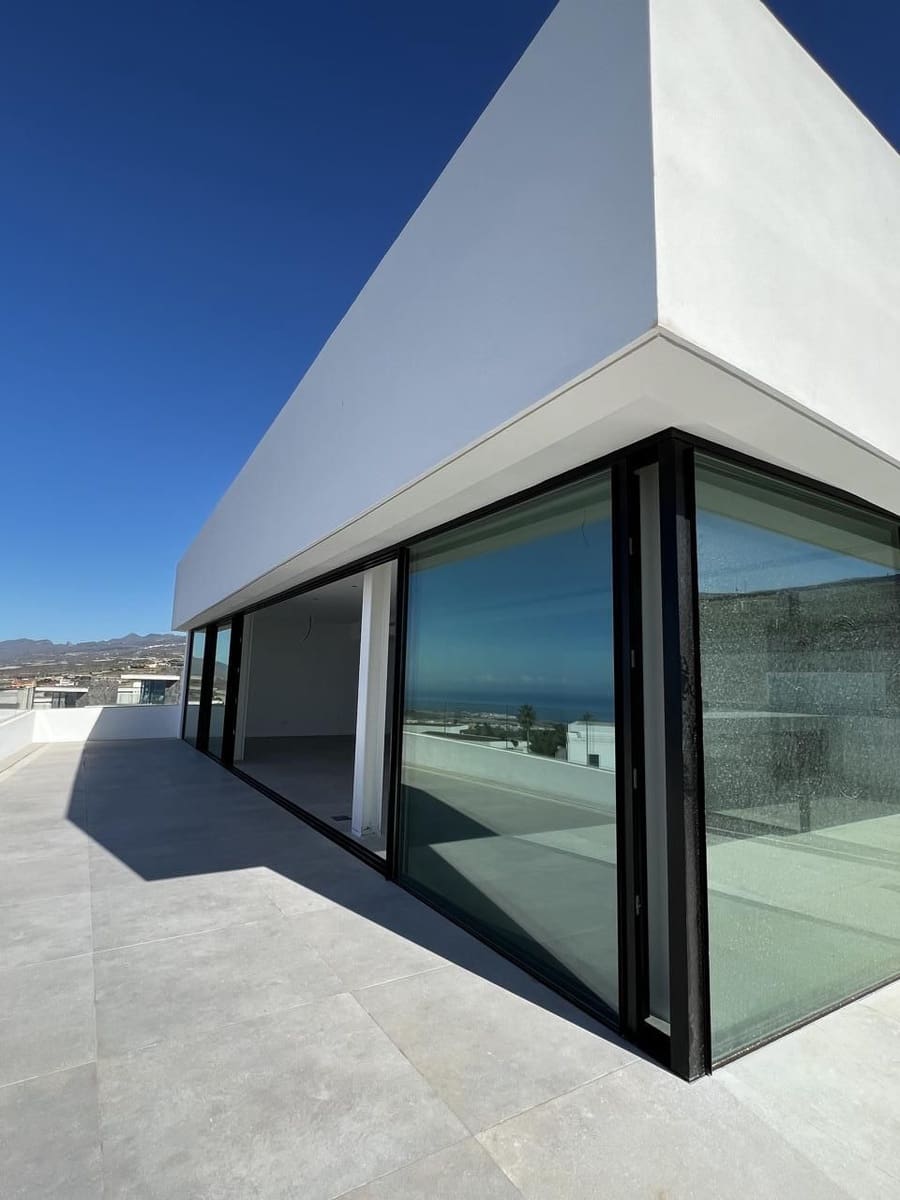 3 sypialnia Willa na sprzedaż w Guia de Isora z basenem - 3 290 000 € (Ref: 9190867)