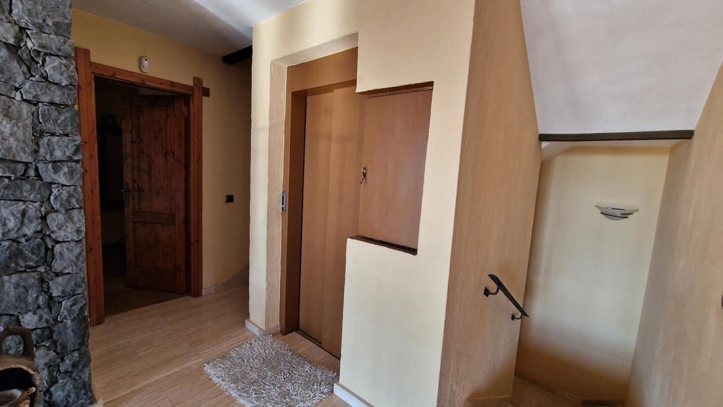 4 quarto Moradia para venda em Adeje com piscina garagem - 3 000 000 € (Ref: 9190869)