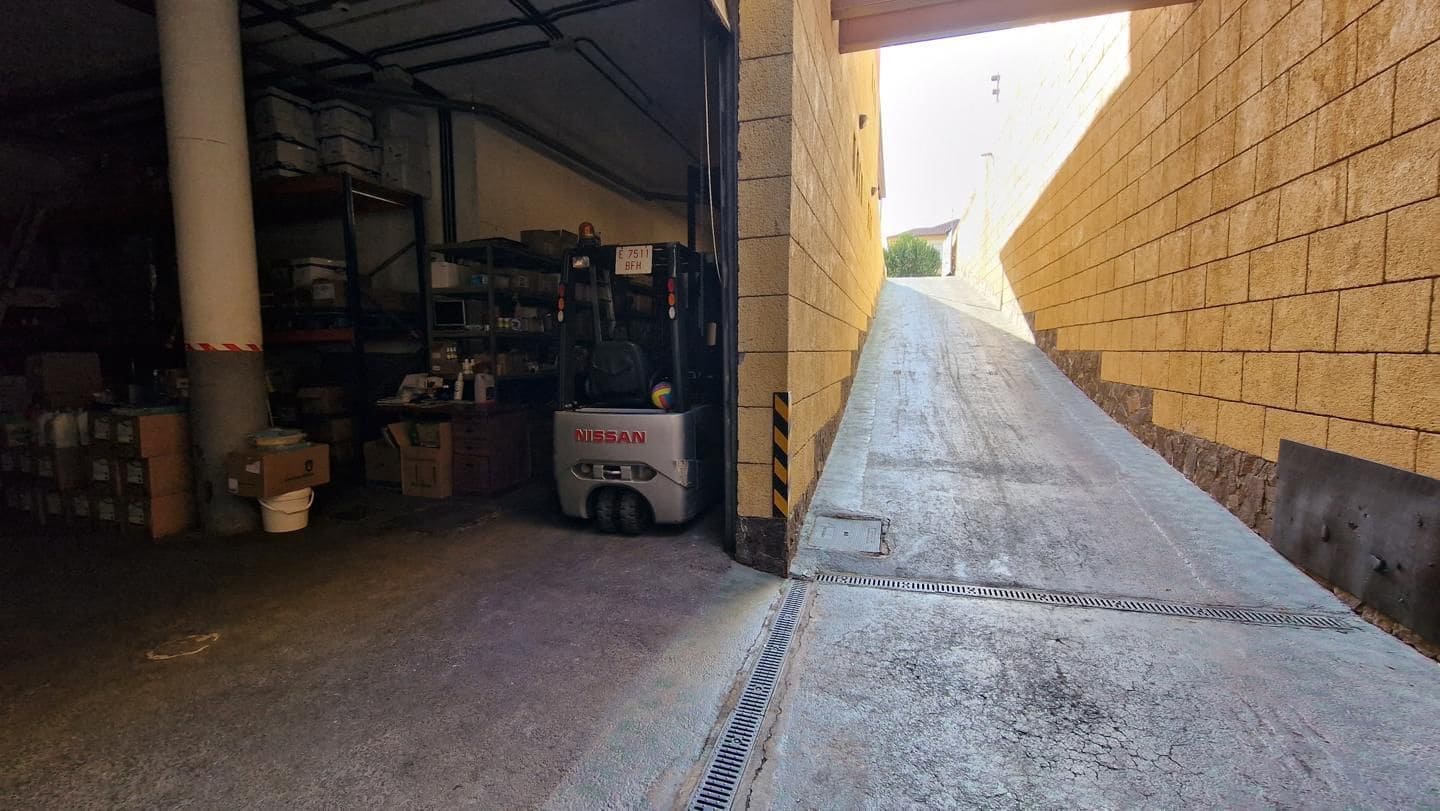 4 quarto Moradia para venda em Adeje com piscina garagem - 3 000 000 € (Ref: 9190869)