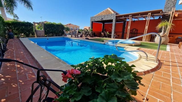 4 quarto Moradia para venda em Playa de Fañabé Alto, Adeje com piscina garagem - 3 000 000 € (Ref: 9190869)