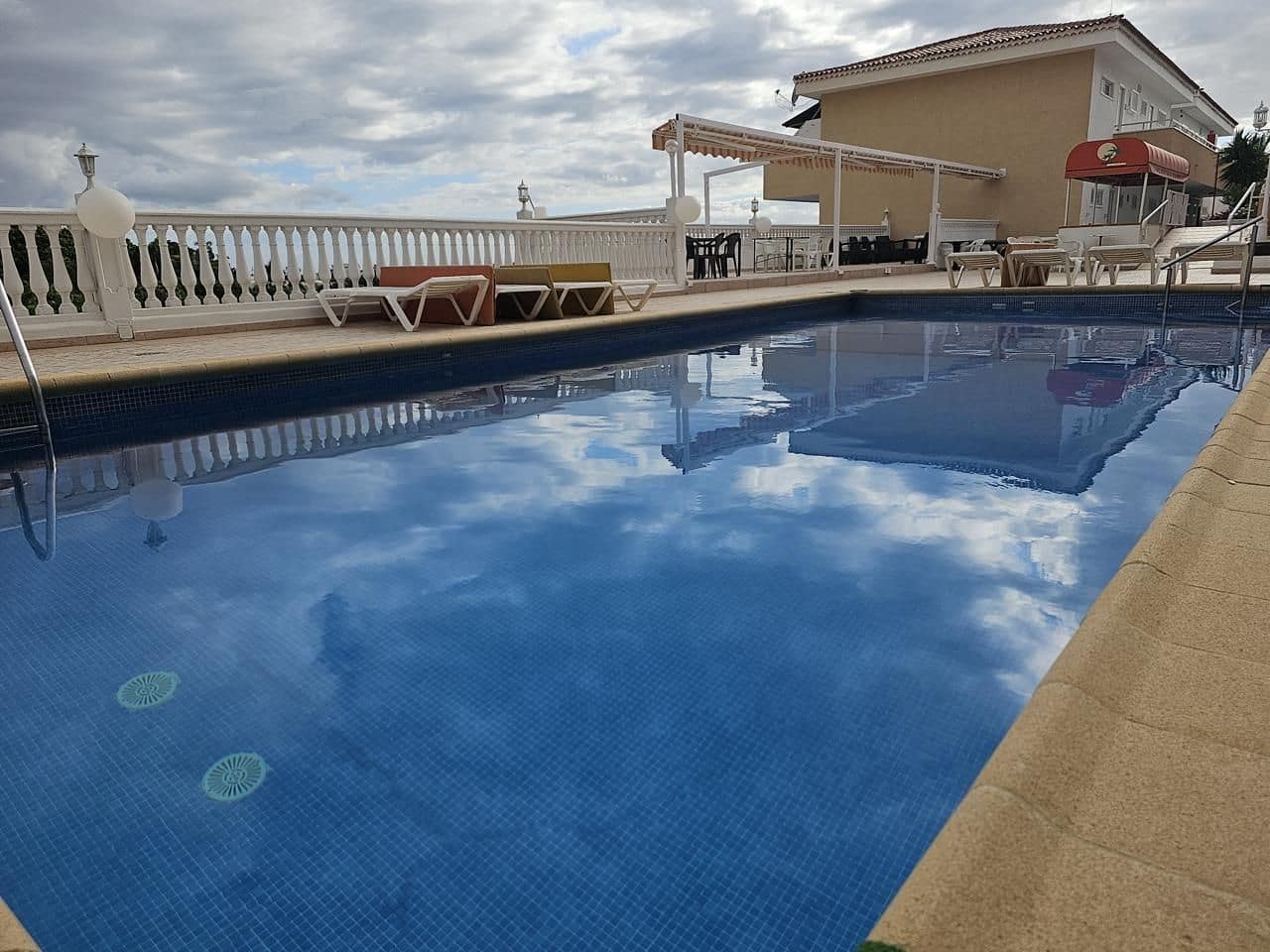 Studio til salg i Adeje med swimmingpool - € 179.000 (Ref: 9190872)