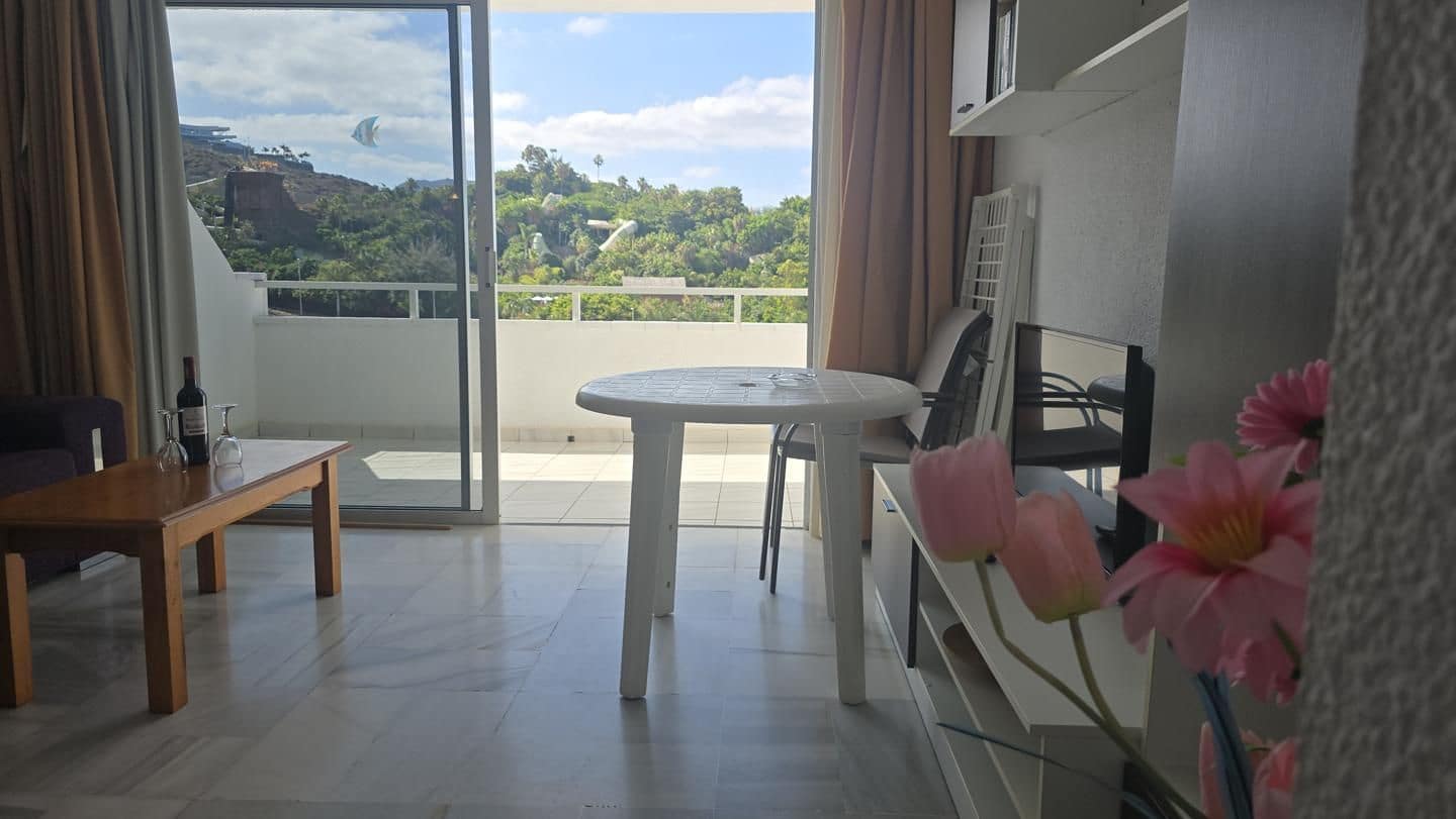 Studio til salg i Adeje med swimmingpool - € 179.000 (Ref: 9190872)